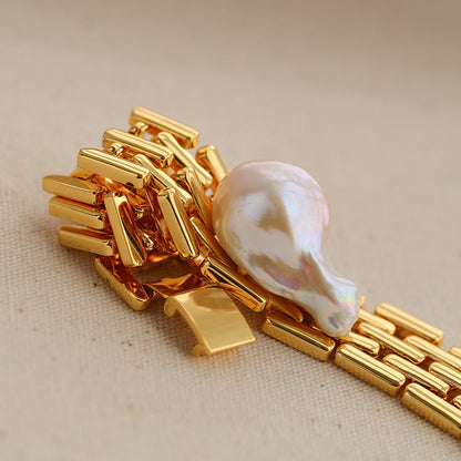 Wide chain Baroque pearl bracelet for women